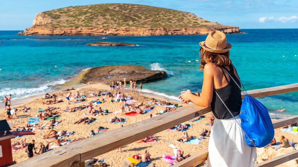 Ibiza Villas 2000 - Ibiza In September - Discovering The Tranquil Side Of Ibiza